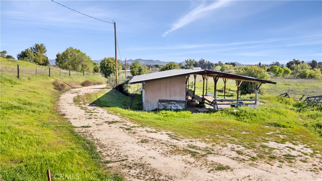 main property photo 8