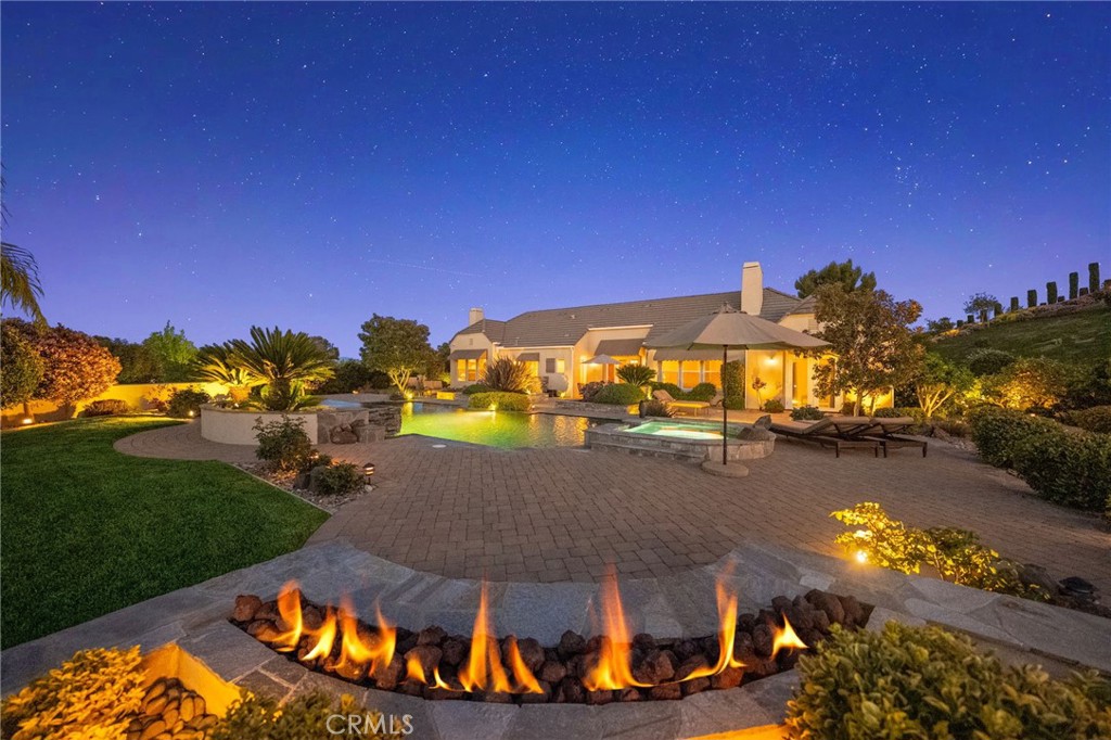 main property photo 9