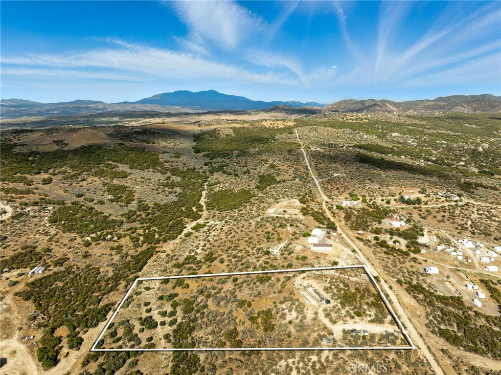 main property photo 6