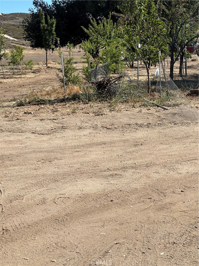 main property photo 14