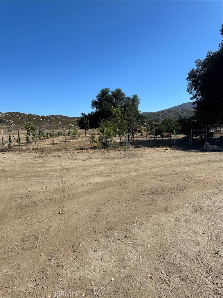 main property photo 31