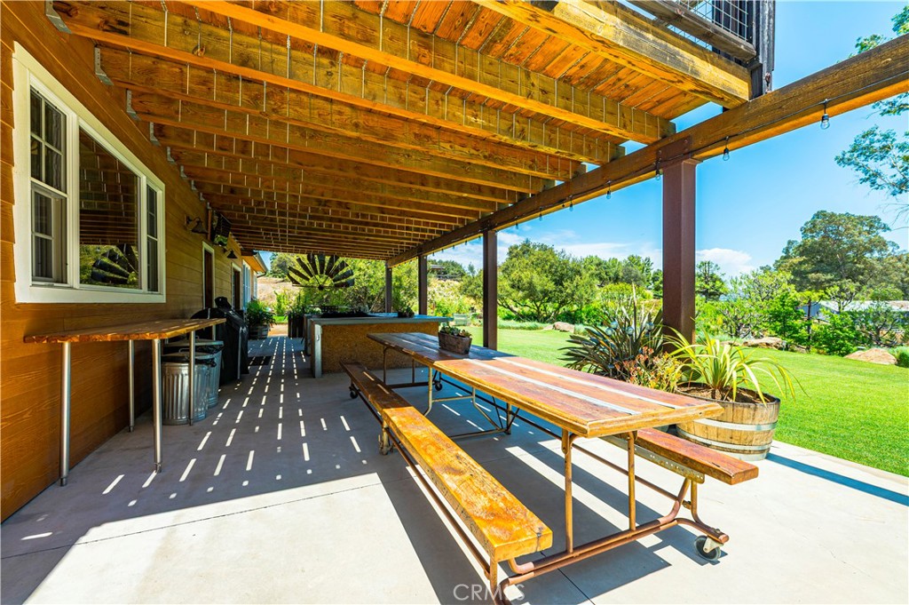 main property photo 60