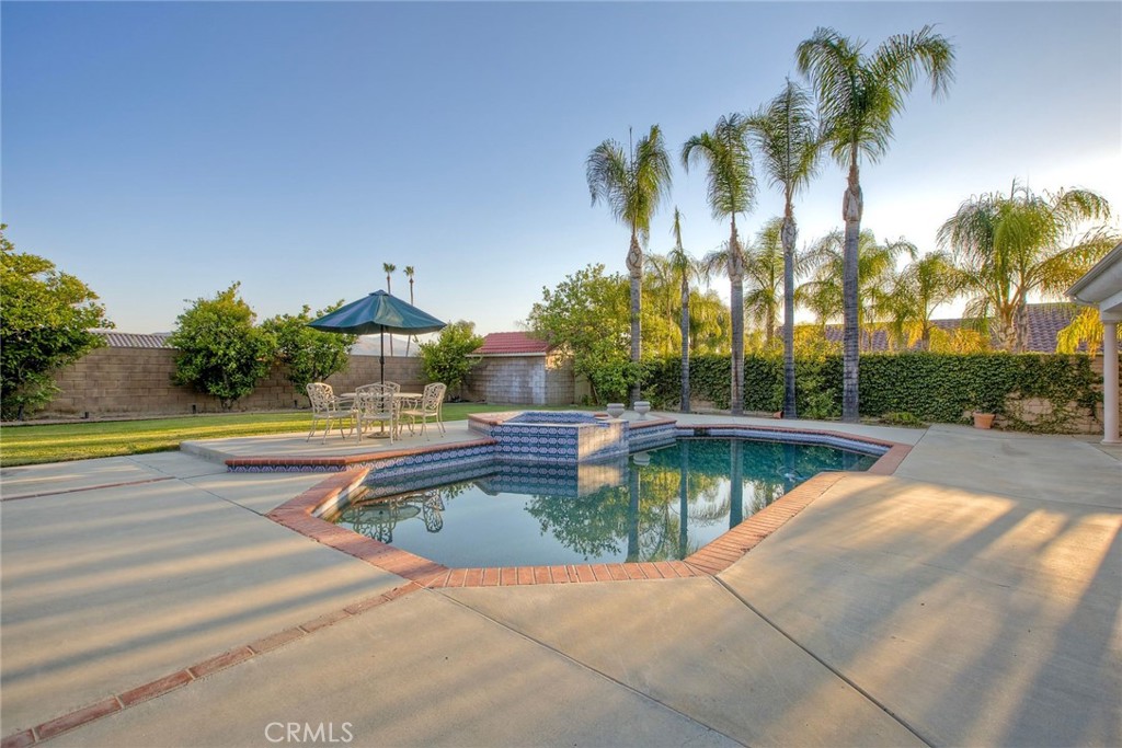 main property photo 54