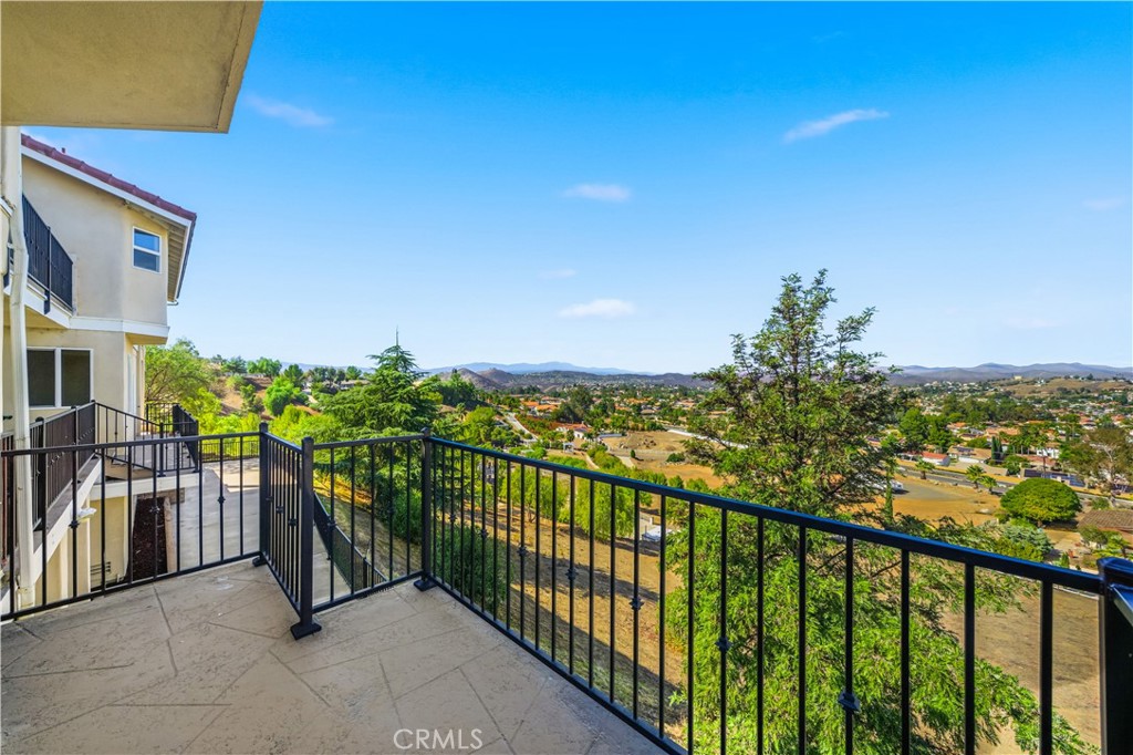 main property photo 67