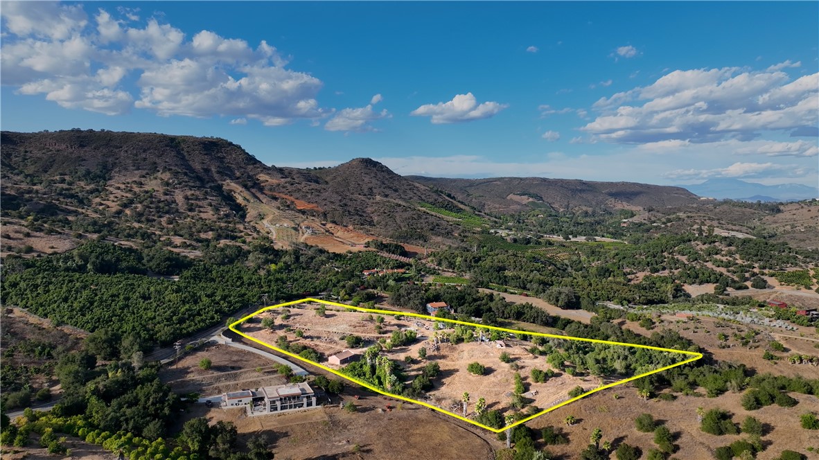 main property photo 11