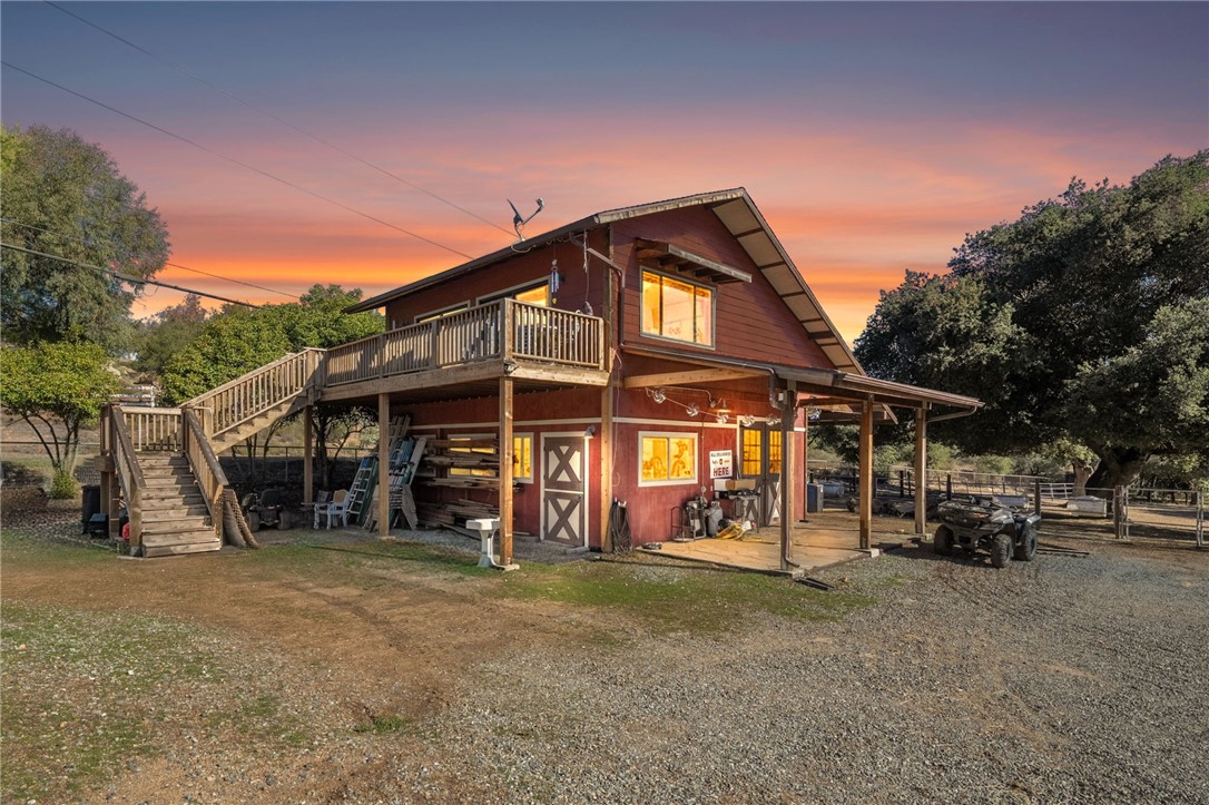 main property photo 6