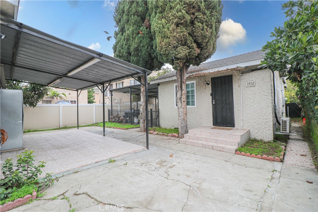 main property photo 15