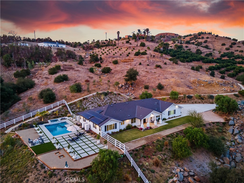 main property photo 50