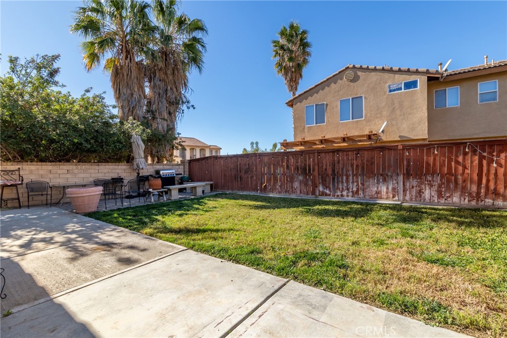 main property photo 20