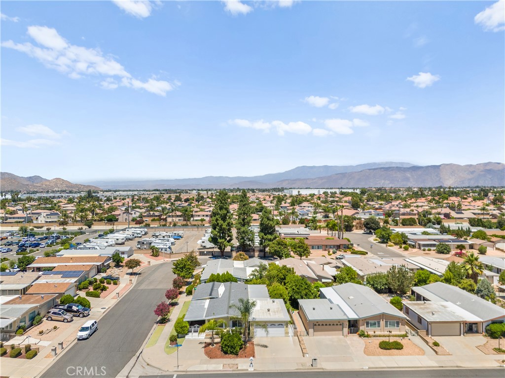 main property photo 50