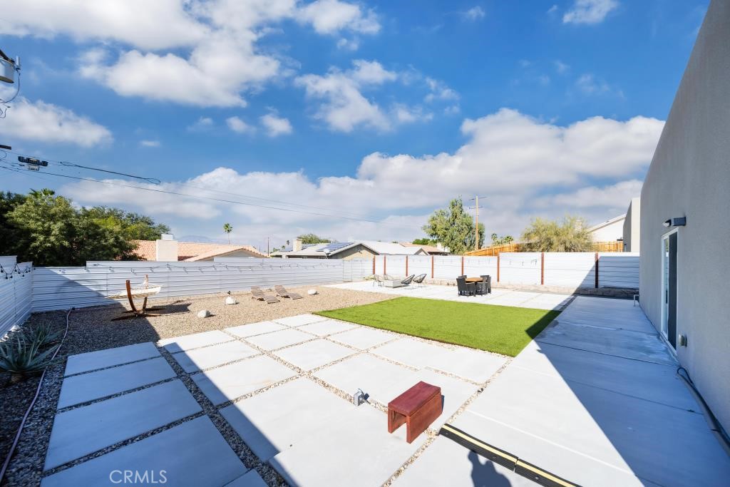 main property photo 19