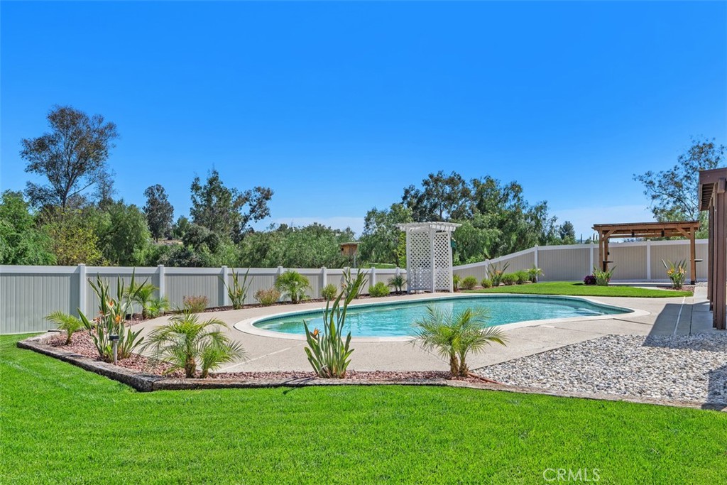 main property photo 57