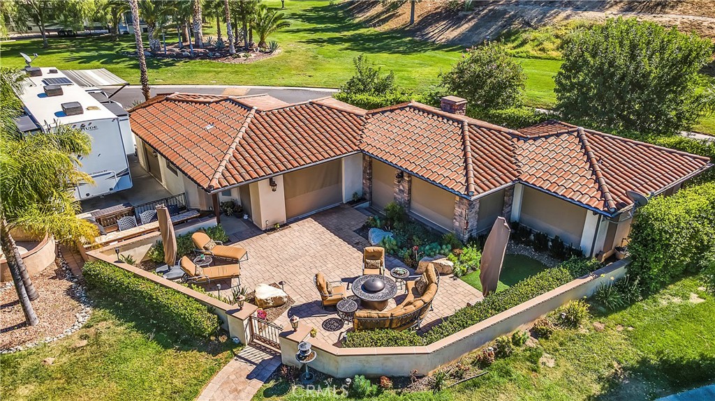main property photo 30