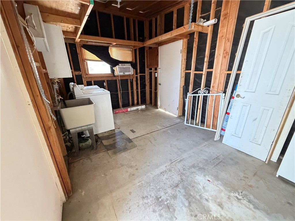 main property photo 49
