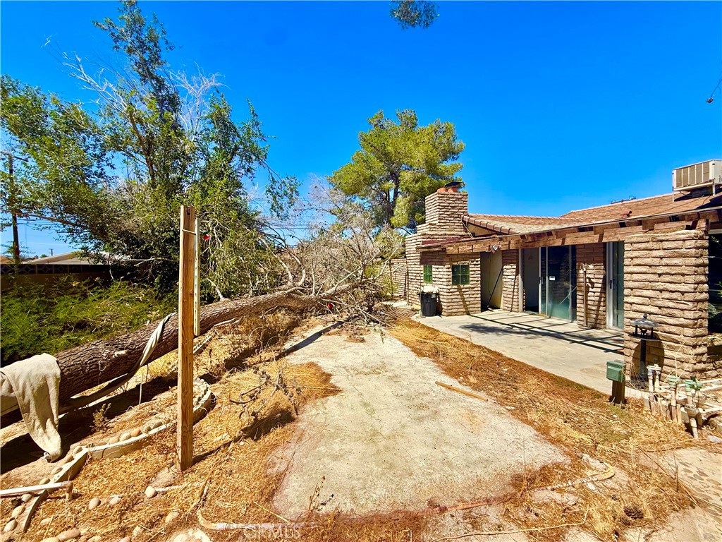 main property photo 29