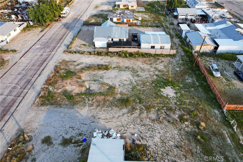 main property photo 11