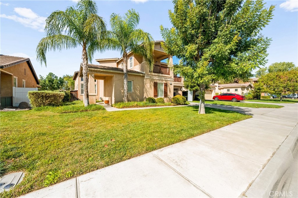main property photo 32