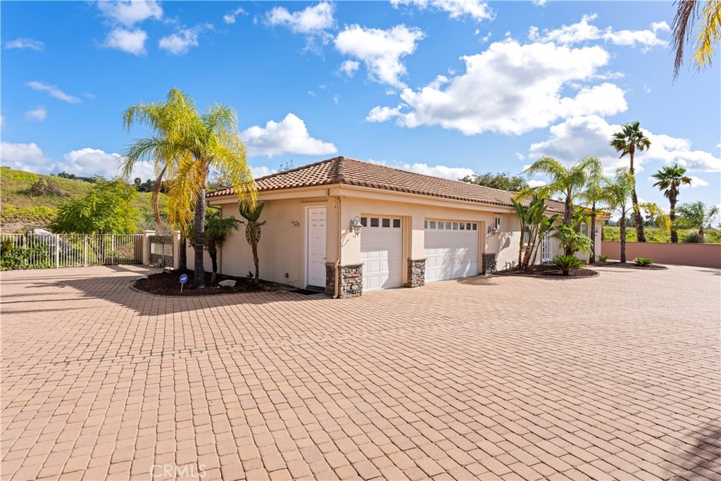 main property photo 57