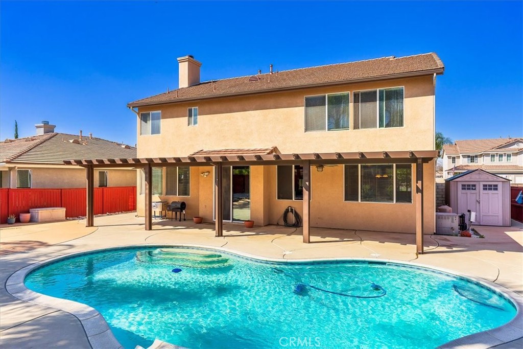 main property photo 32