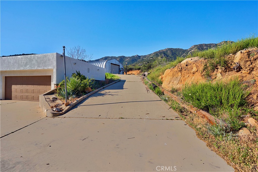 main property photo 27