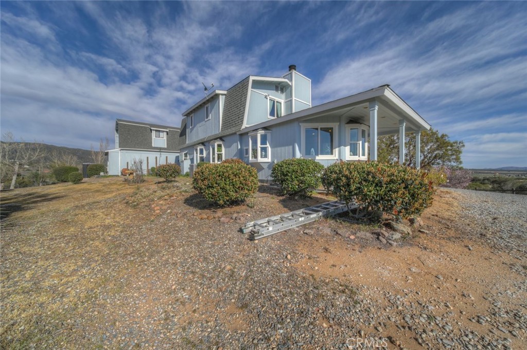 main property photo 3