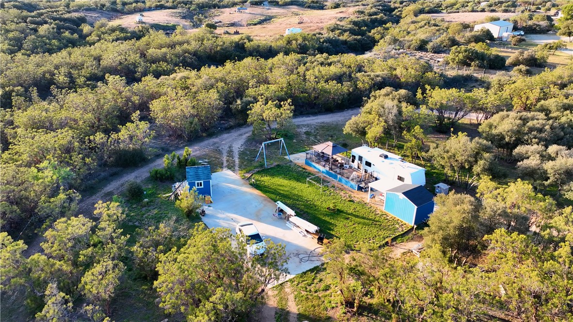 main property photo 18