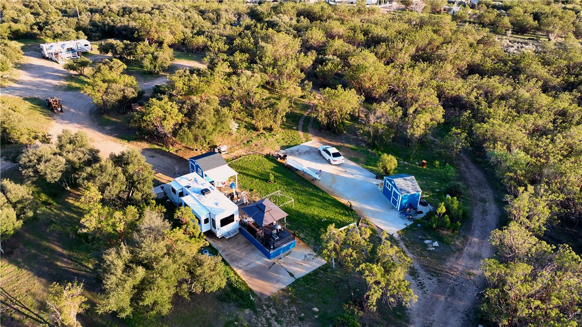 main property photo 22