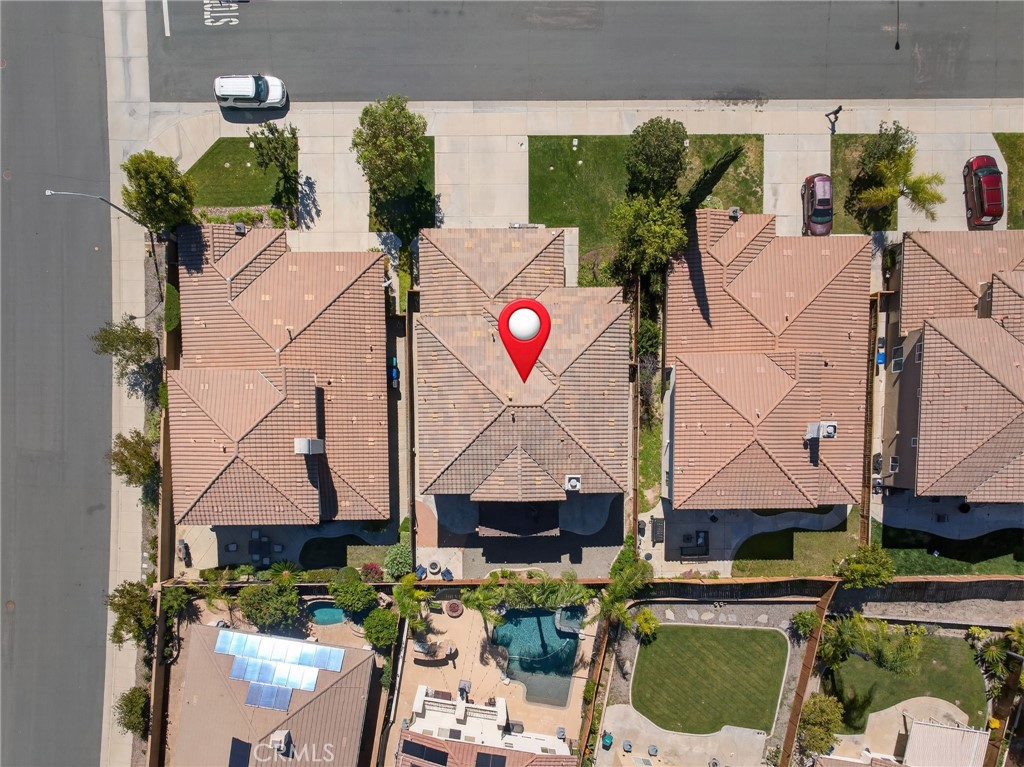 main property photo 26