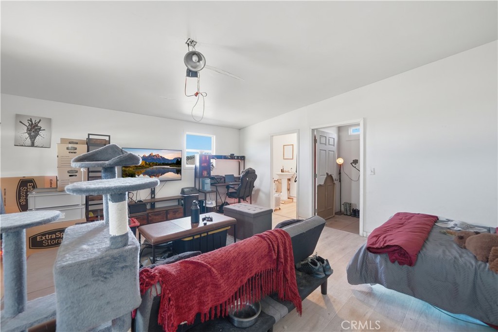 main property photo 54