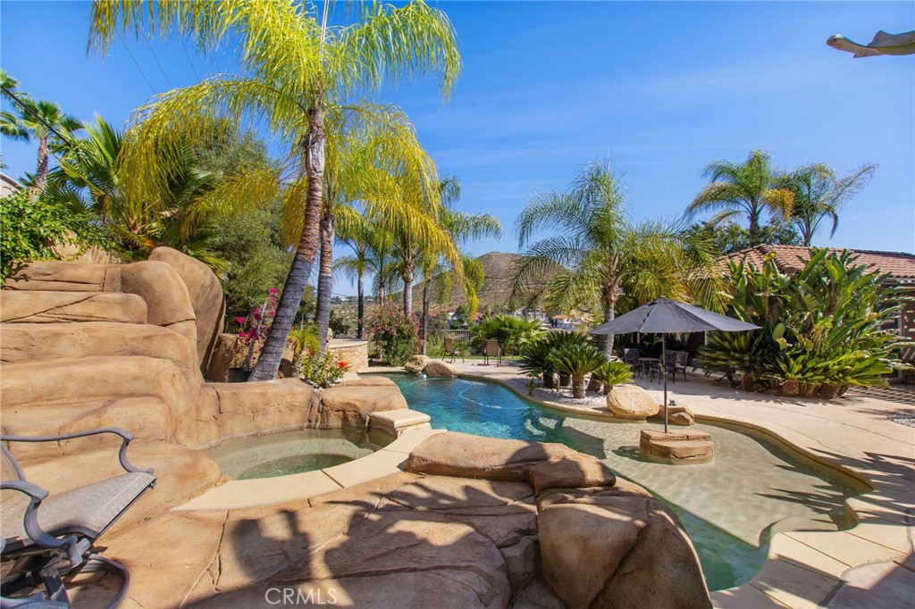 main property photo 65