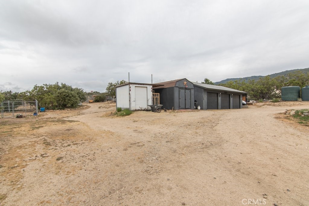 main property photo 30