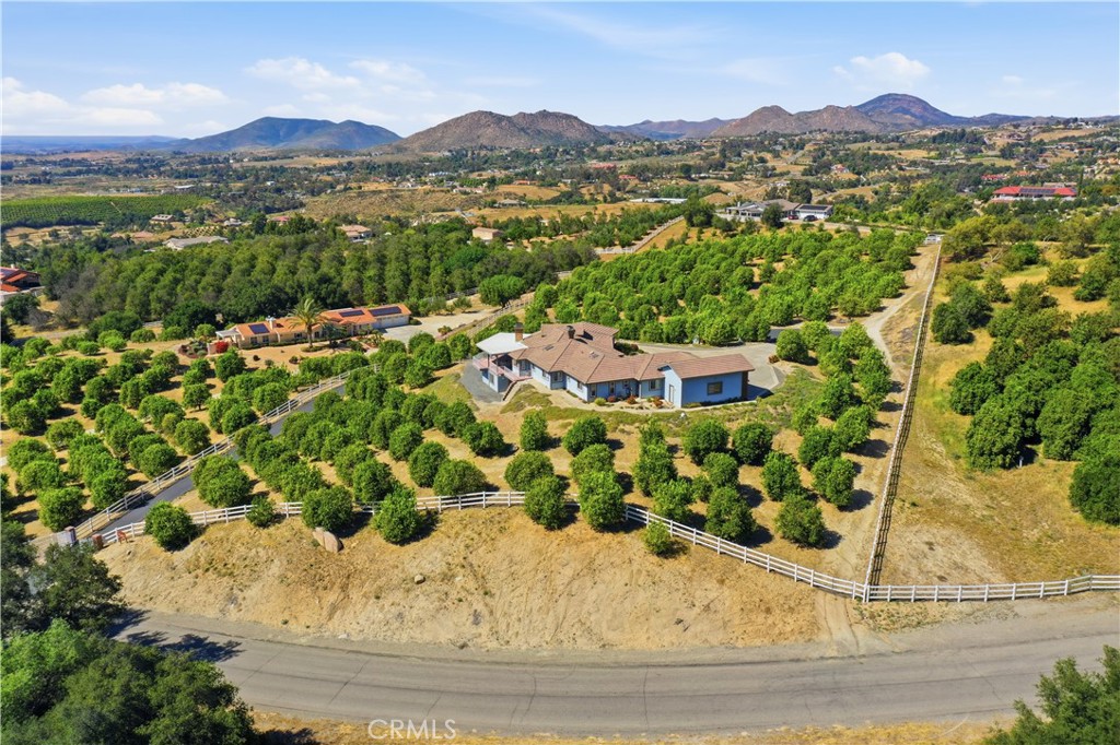 main property photo 50