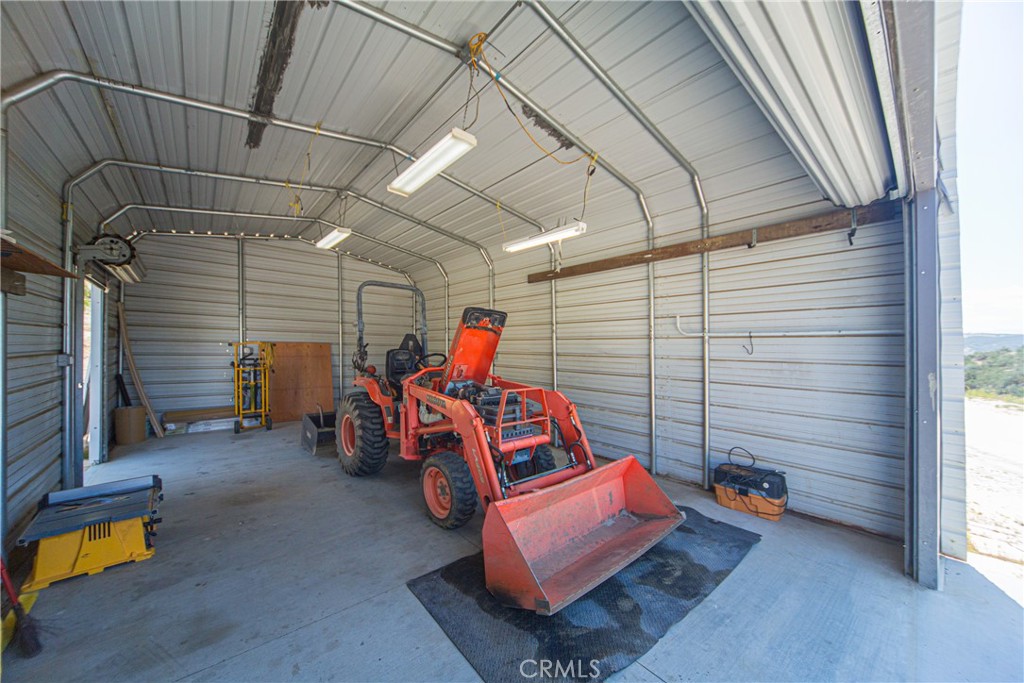 main property photo 70