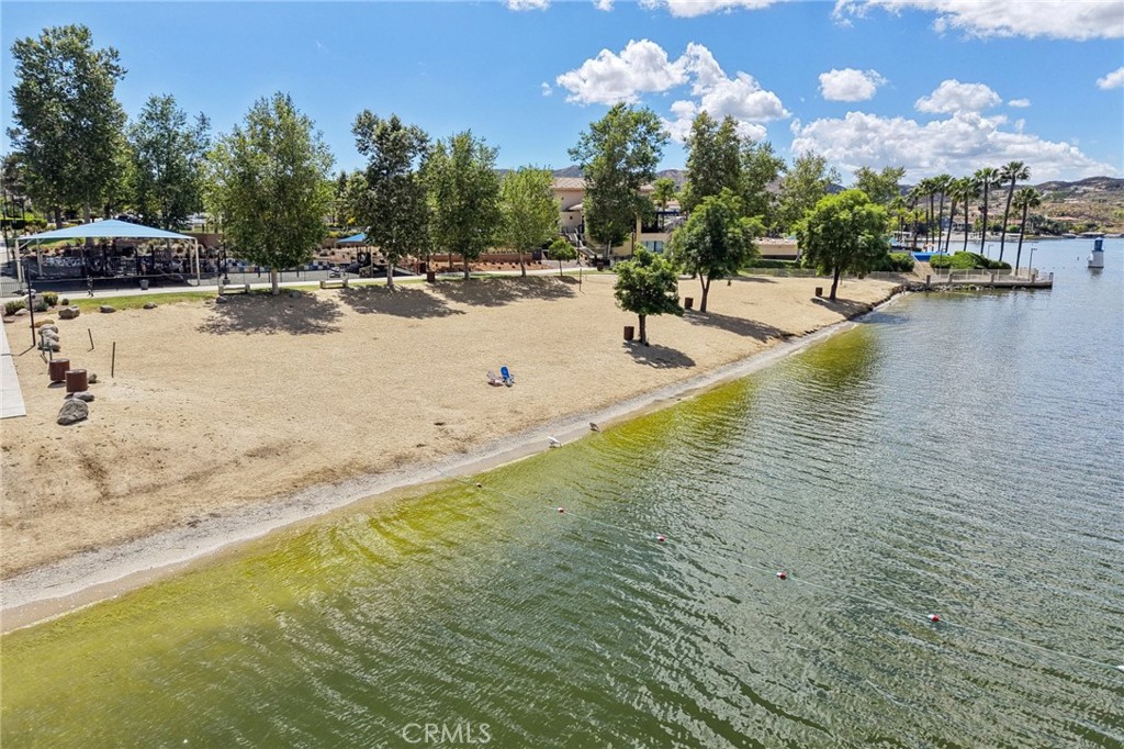 main property photo 59