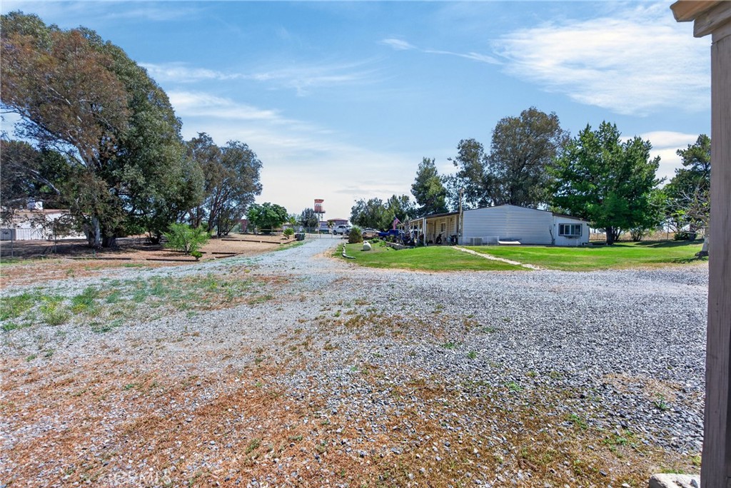 main property photo 16