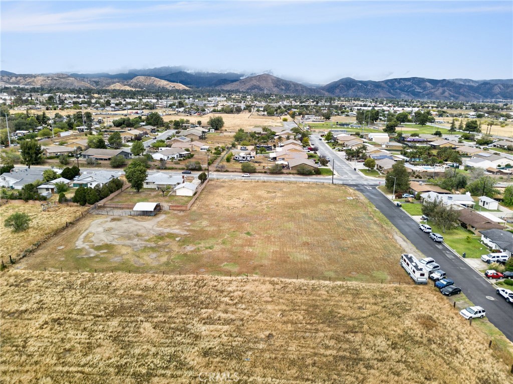 main property photo 49