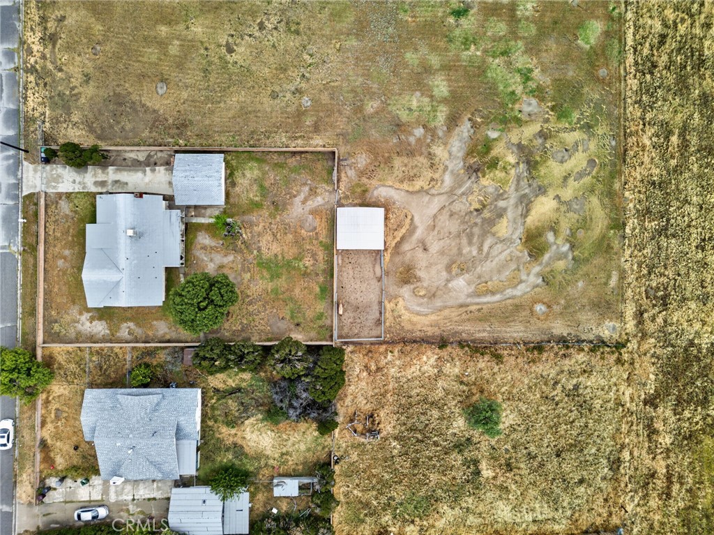 main property photo 54