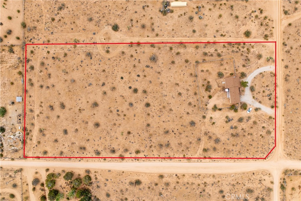 main property photo 17