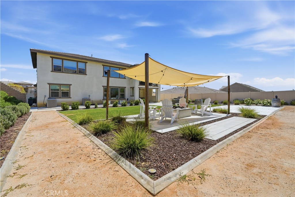 main property photo 38