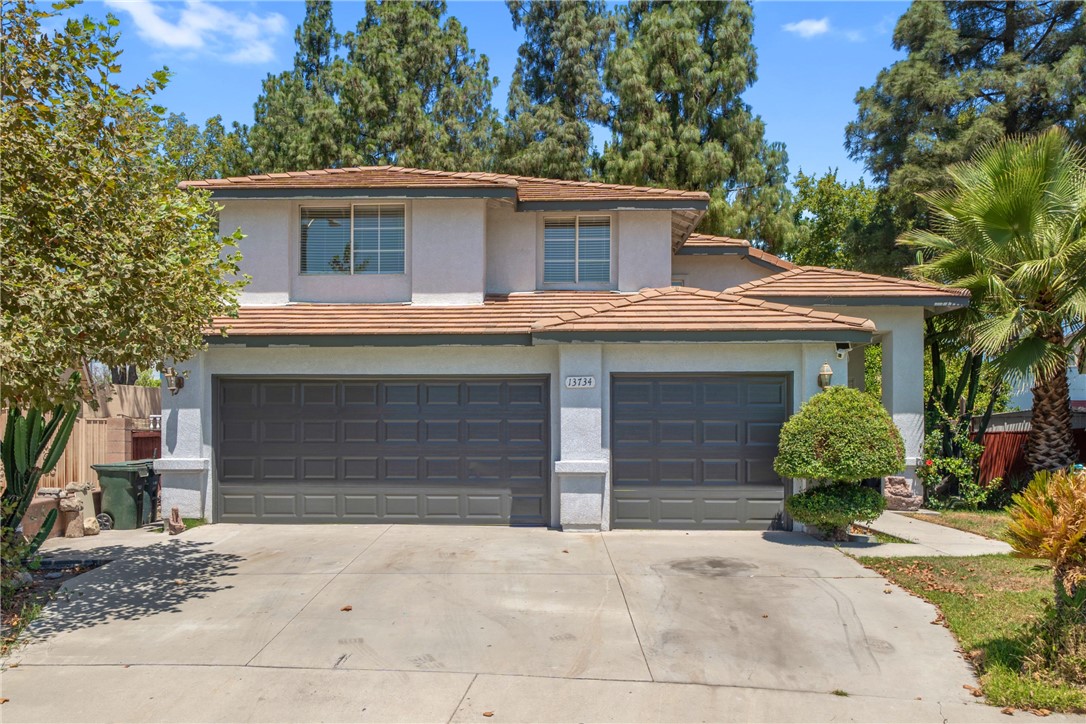 main property photo 12