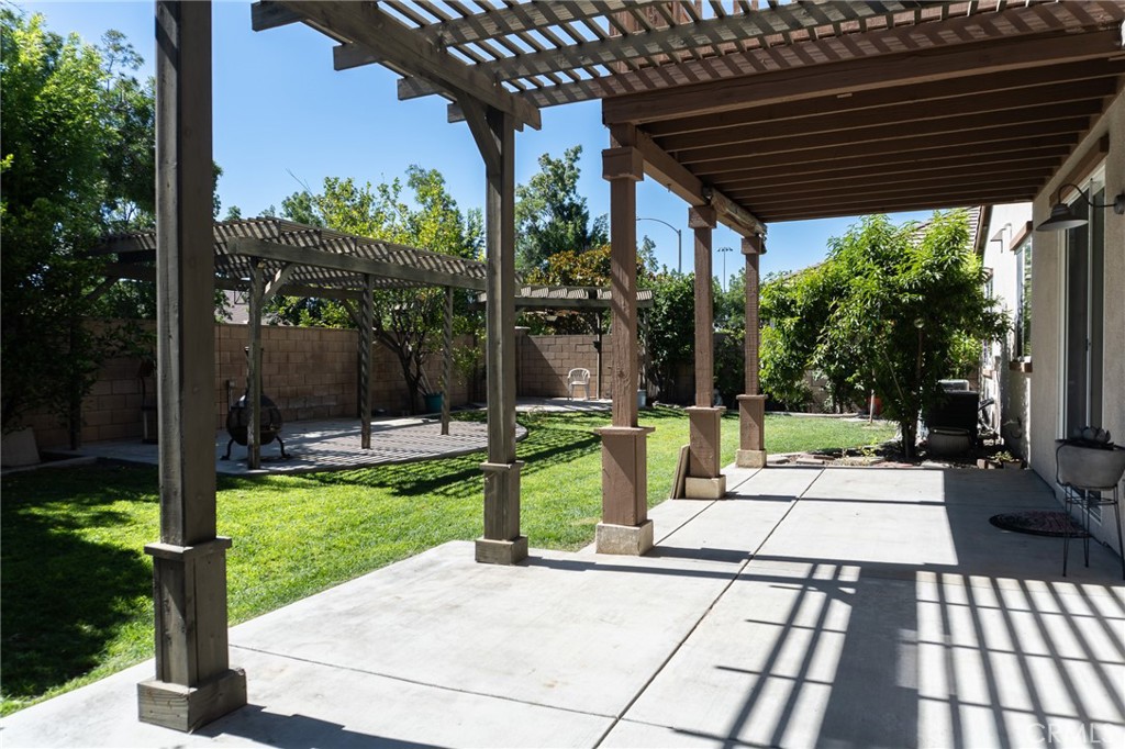 main property photo 34