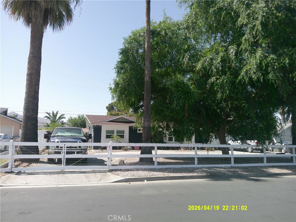 main property photo 31