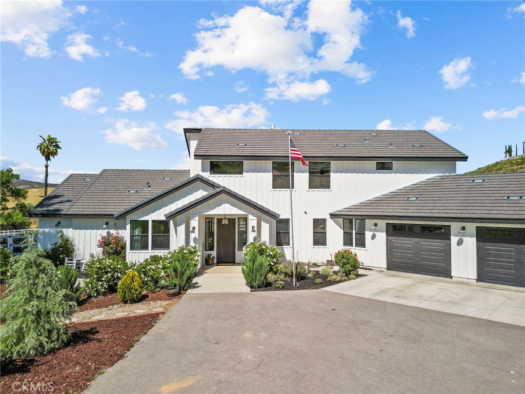 main property photo 14