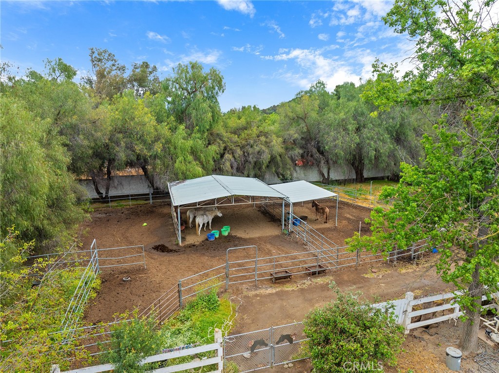 main property photo 50