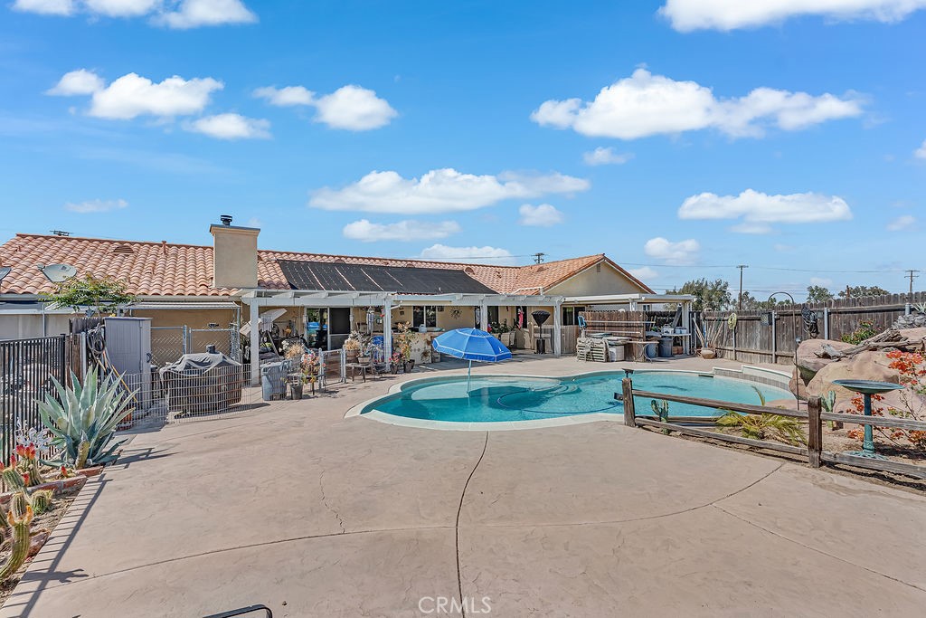 main property photo 38