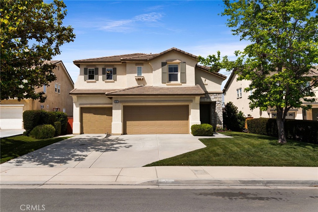 main property photo 5