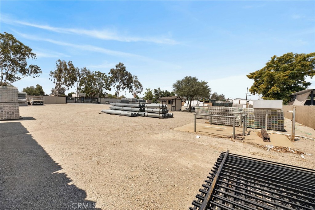 main property photo 36