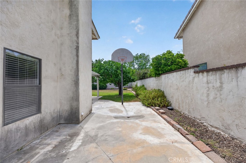 main property photo 56
