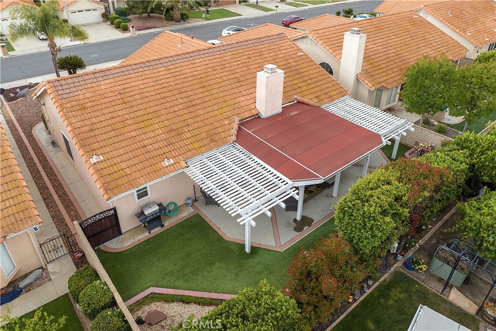 main property photo 30
