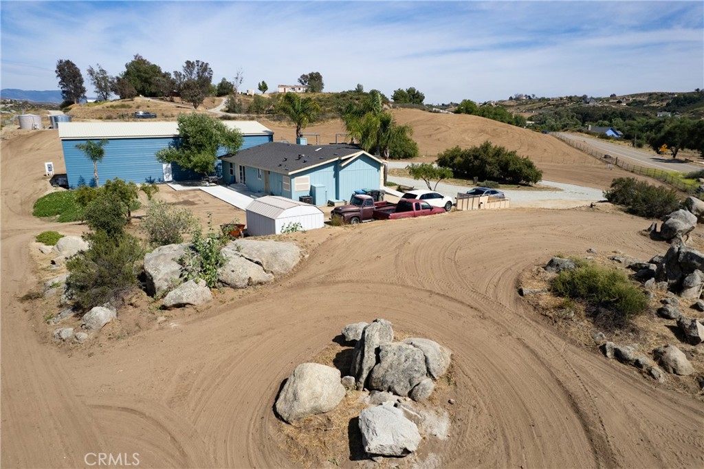 main property photo 35